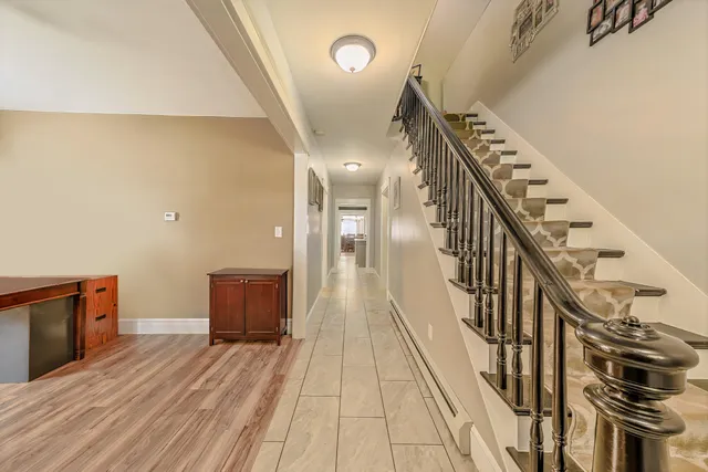 $549,000 | 304 Main Road North, Hampden, ME 04444