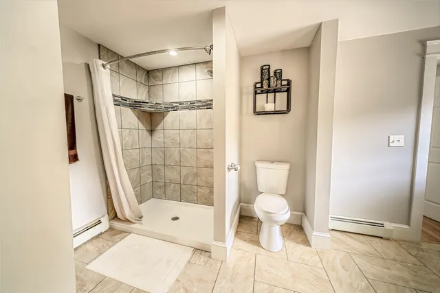 $549,000 | 304 Main Road North, Hampden, ME 04444