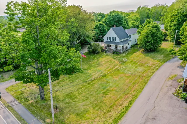 $549,000 | 304 Main Road North, Hampden, ME 04444