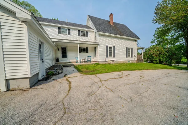 $549,000 | 304 Main Road North, Hampden, ME 04444
