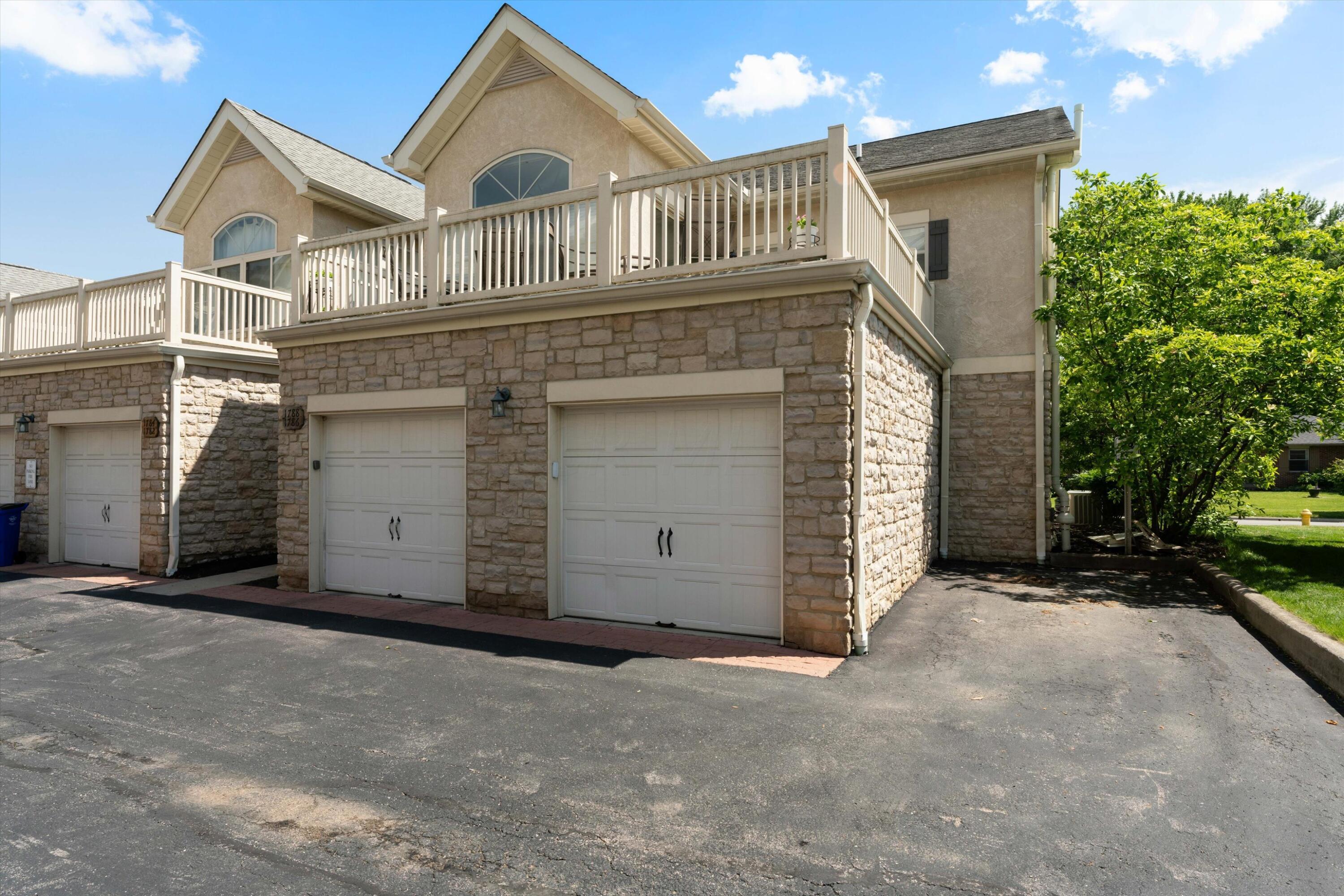 1788 Ridgecliff Road Columbus, OH 43221 - Photo 25 of 44 02-DSC09556