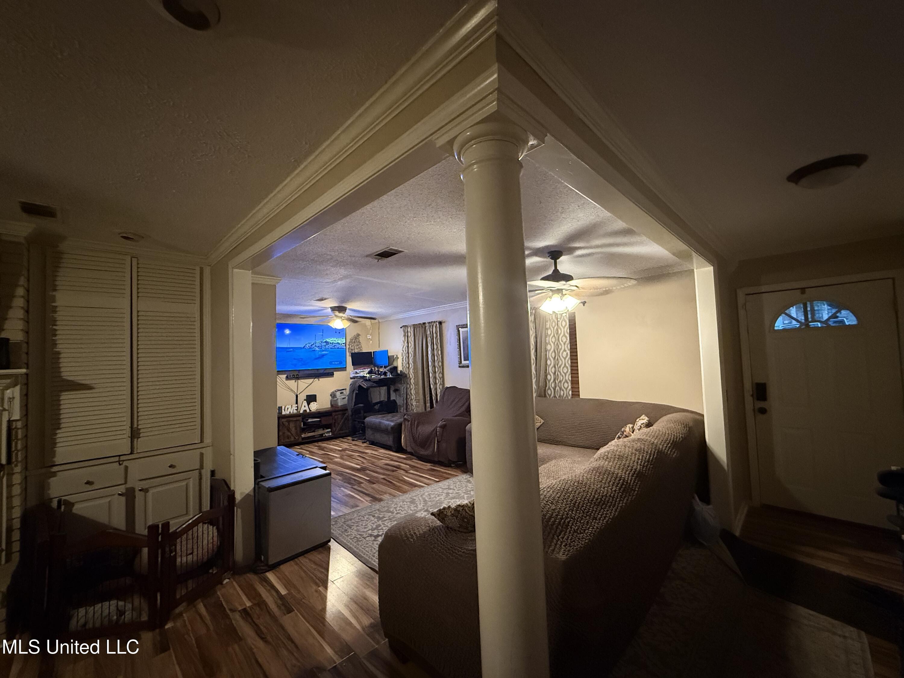 808 Pine Knoll Court Ridgeland, MS 39157 - Photo 4 of 11 IMG_6573