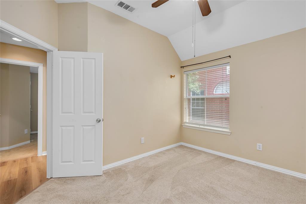 1404 Ranch Hill Drive Irving, TX 75063 - Photo 23 of 31