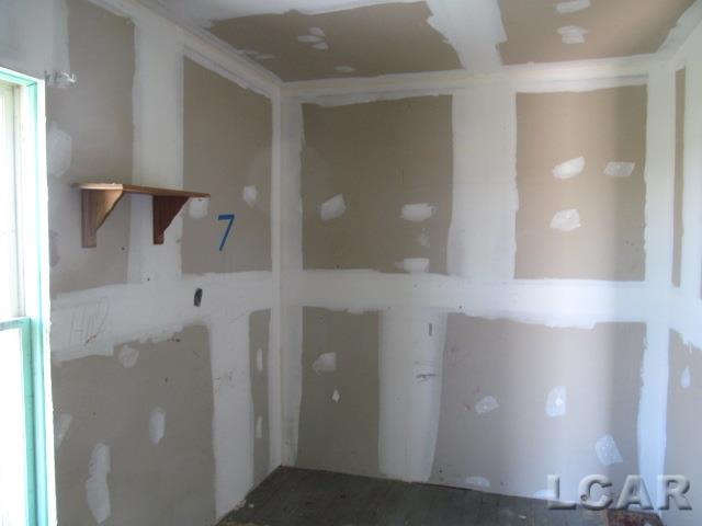 6491 Camden Road Waldron, MI 49288 - Photo 8 of 12 31295583-7.JPG