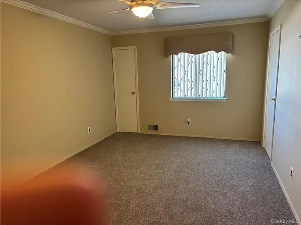 $475,000 | 100 Cambridge Drive West, Copiague, NY 11726