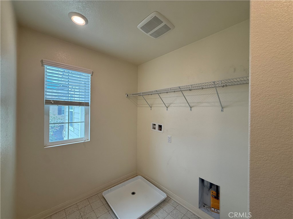 4781 Java Paseo South Ontario, CA 91762 - Photo 10 of 25