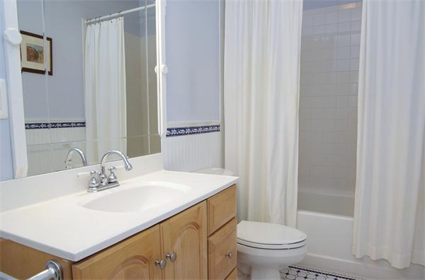 23 Windermere Road, Unit 2 Boston, MA 02125 - Photo 6 of 12 Gallery Image 6
