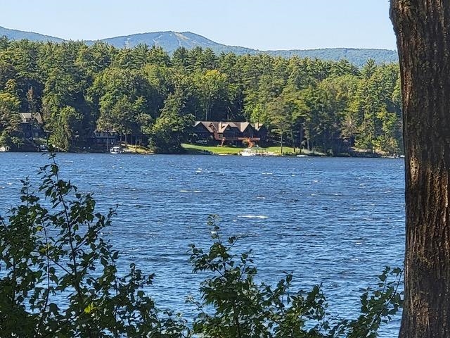 74 Keewaydin Road Wolfeboro, NH 03894 - Photo 10 of 58