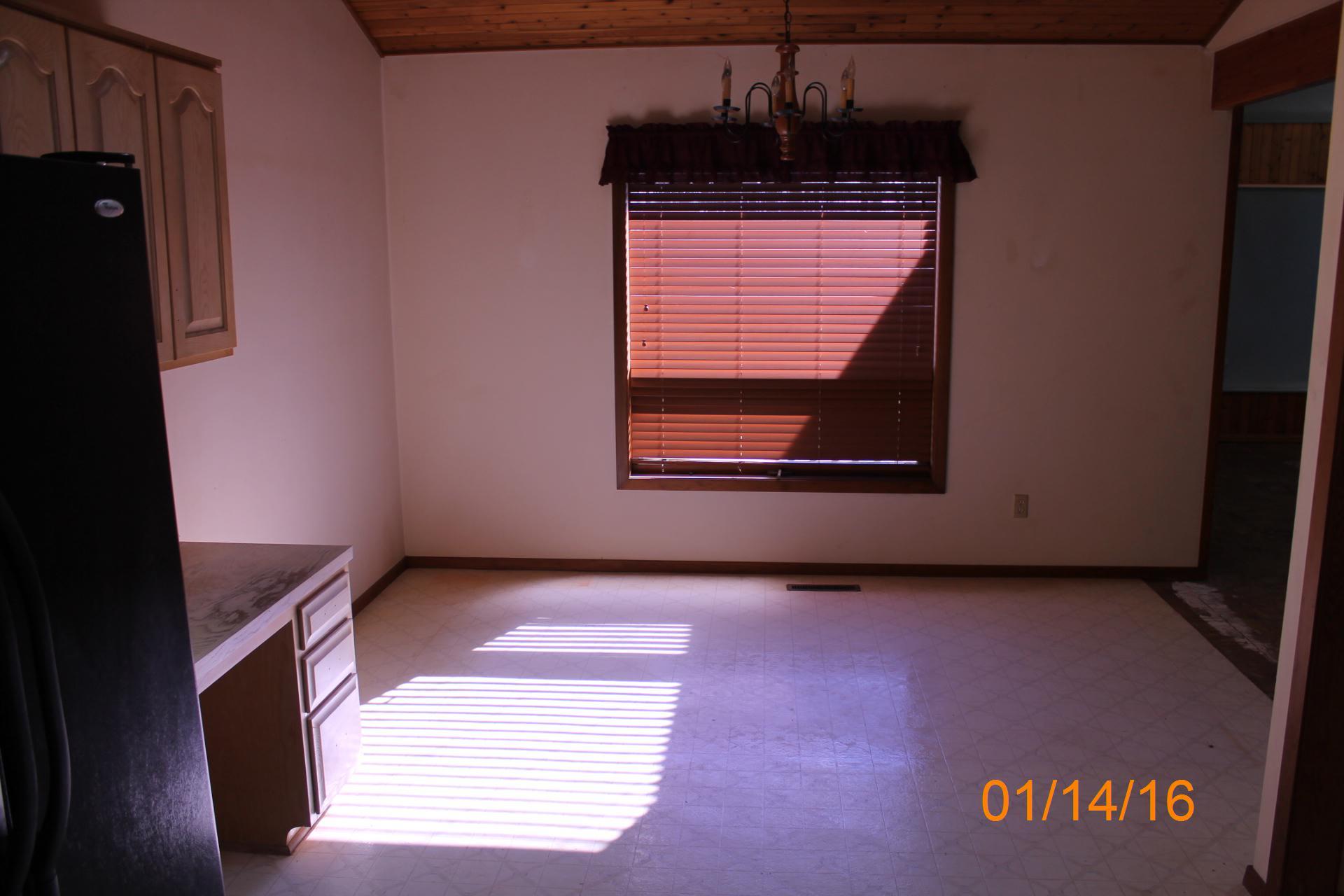 75 Windtree Court Moneta, VA 24121 - Photo 15 of 27 IMG_9707 dated