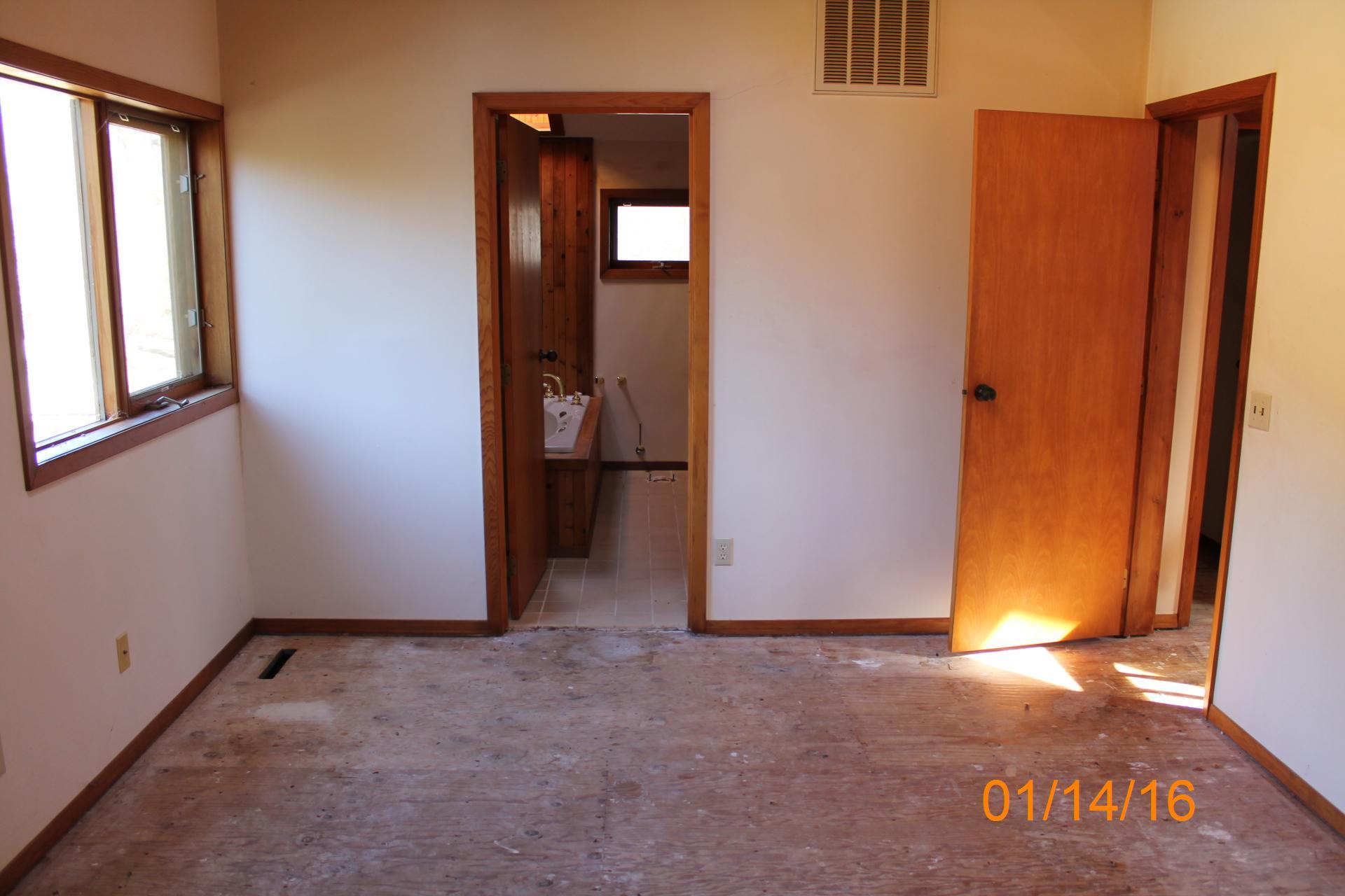 75 Windtree Court Moneta, VA 24121 - Photo 22 of 27 IMG_9723 dated