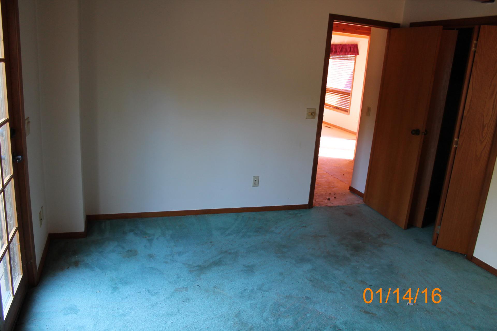 75 Windtree Court Moneta, VA 24121 - Photo 24 of 27 IMG_9729 dated