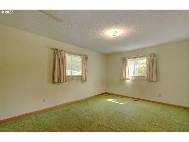 $525,000 | 32084 Brooks Road, St. Helens, OR 97051