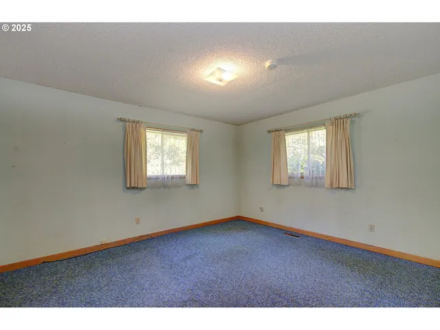 $525,000 | 32084 Brooks Road, St. Helens, OR 97051