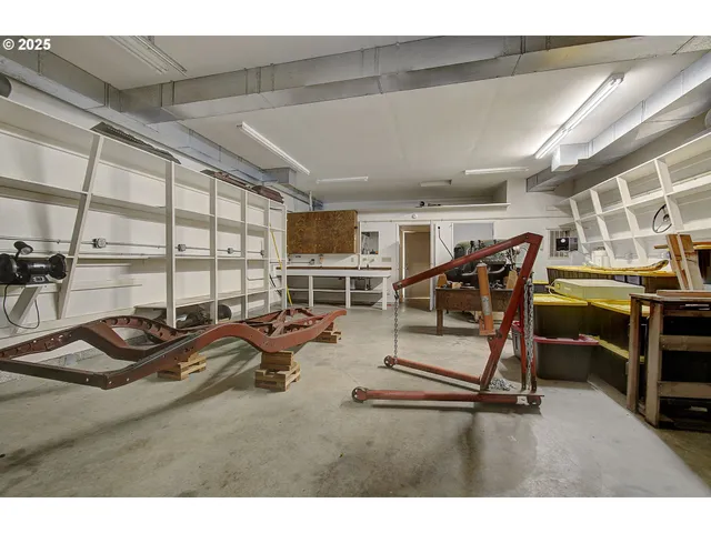 $525,000 | 32084 Brooks Road, St. Helens, OR 97051