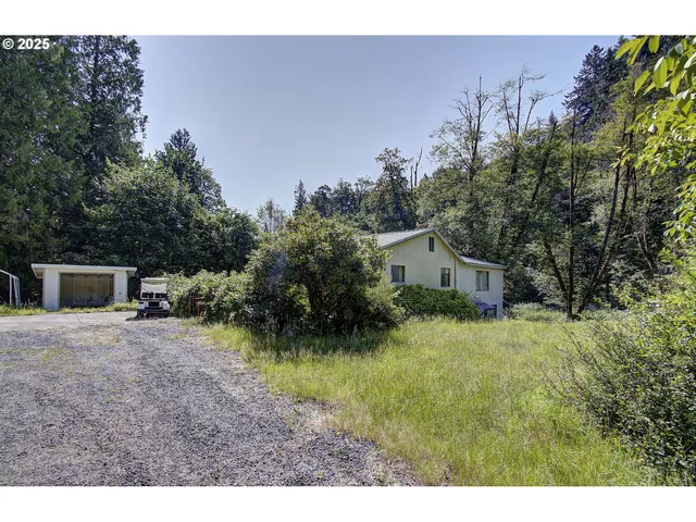$525,000 | 32084 Brooks Road, St. Helens, OR 97051