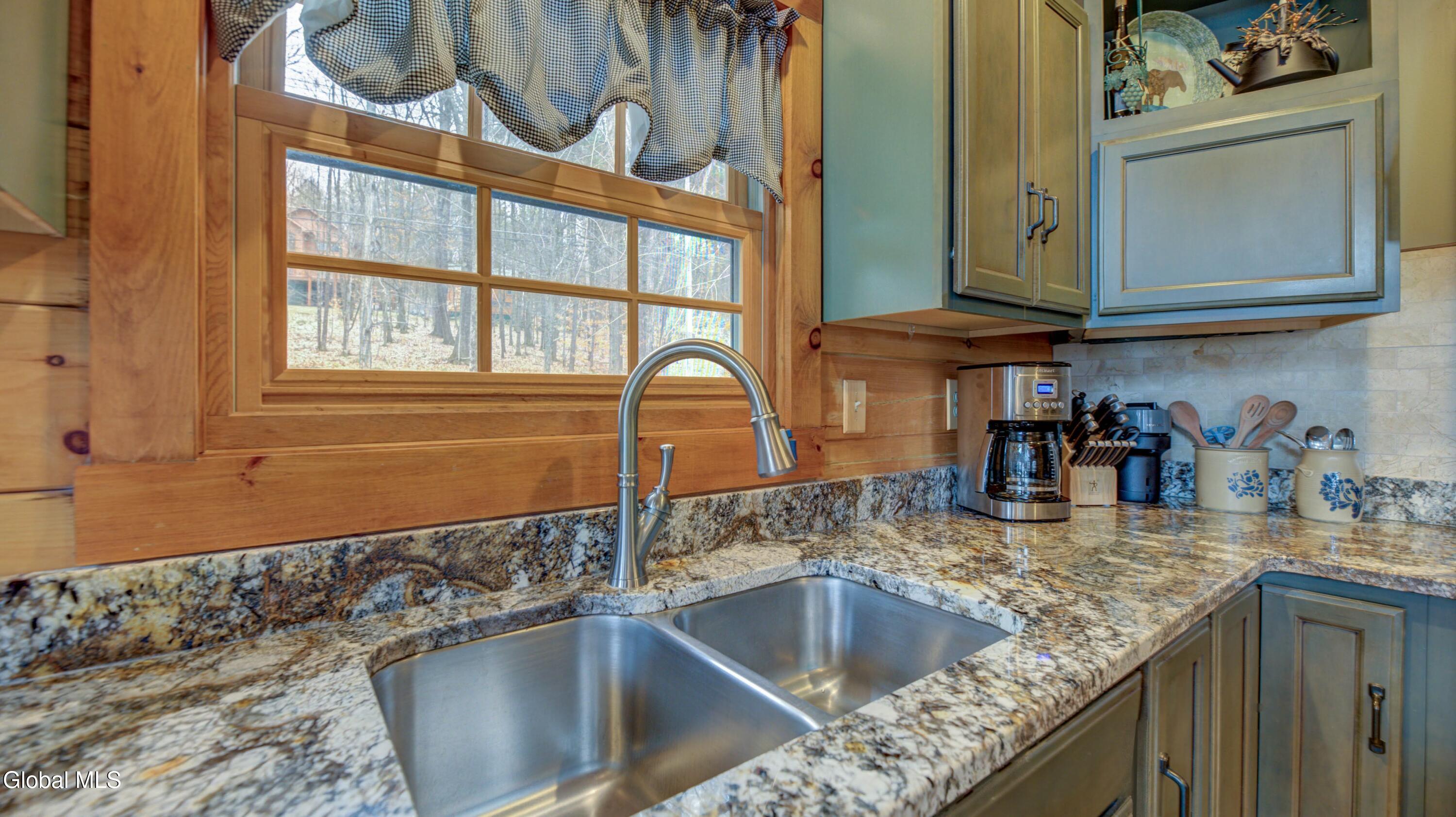 182 South Shore Road Edinburg, NY 12134 - Photo 11 of 50 182 S Shore Rd-10