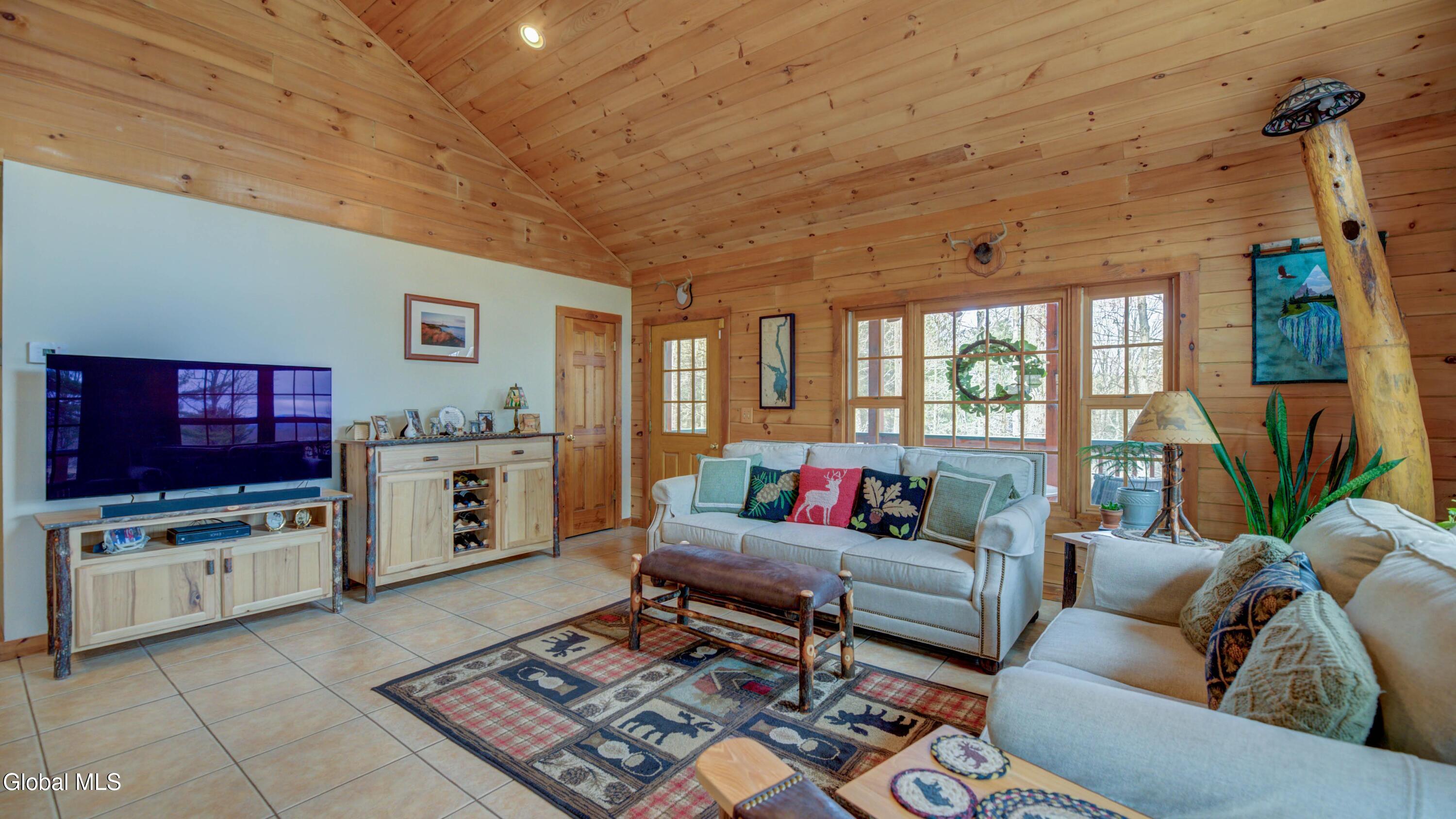 182 South Shore Road Edinburg, NY 12134 - Photo 14 of 50 182 S Shore Rd-6