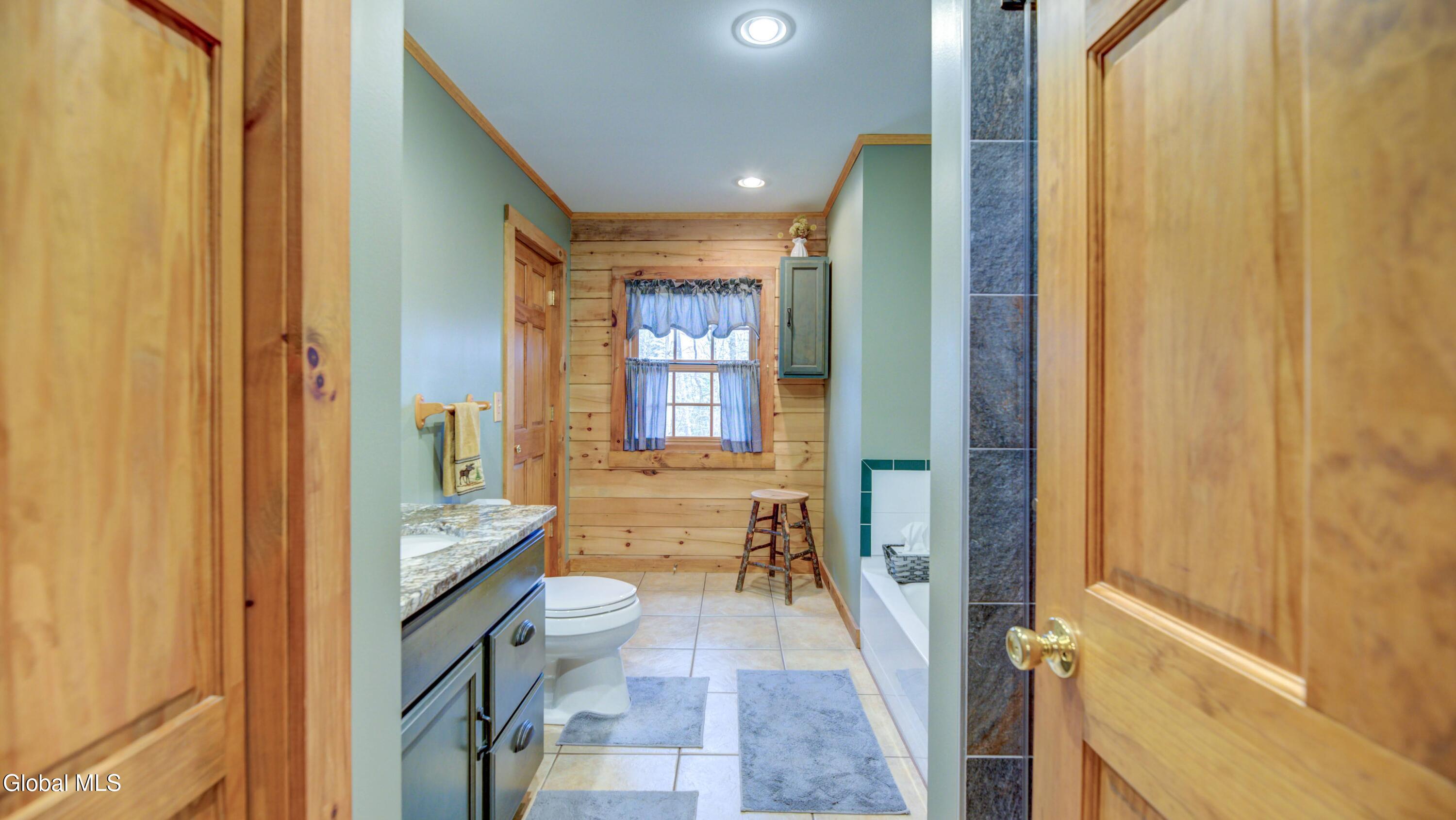 182 South Shore Road Edinburg, NY 12134 - Photo 15 of 50 182 S Shore Rd-12