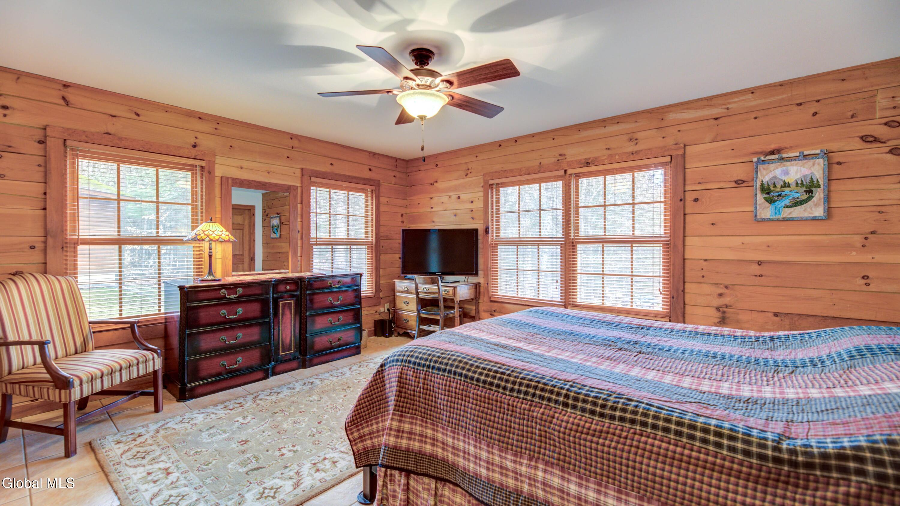 182 South Shore Road Edinburg, NY 12134 - Photo 17 of 50 182 S Shore Rd-16