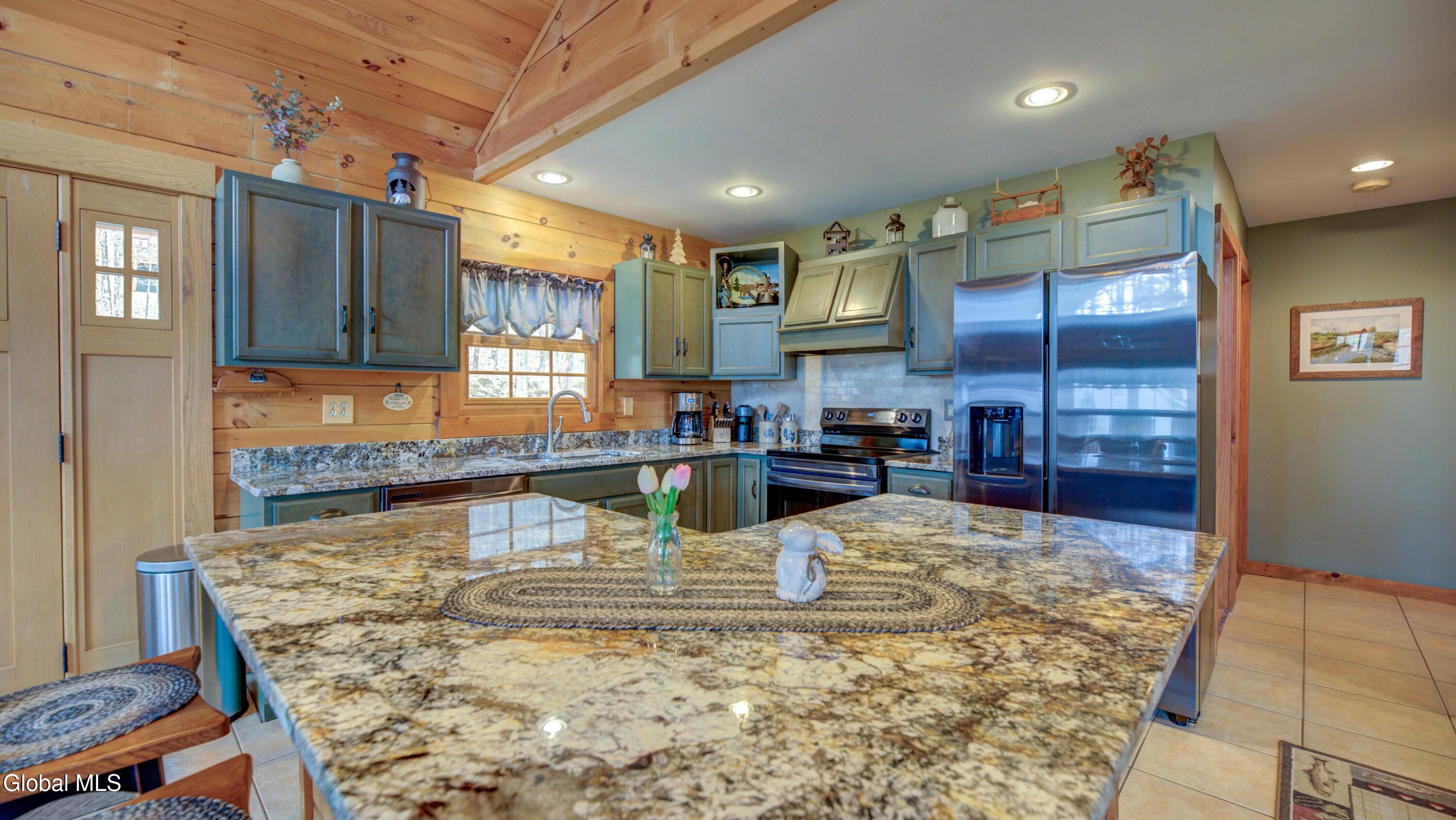 182 South Shore Road Edinburg, NY 12134 - Photo 10 of 50 182 S Shore Rd-8