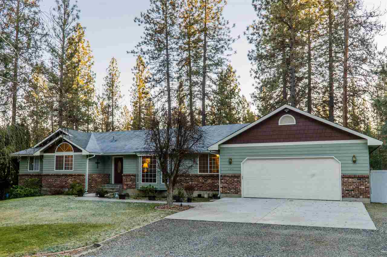 2306 East Winger Road Spokane, WA 99208 - Photo 1 of 18