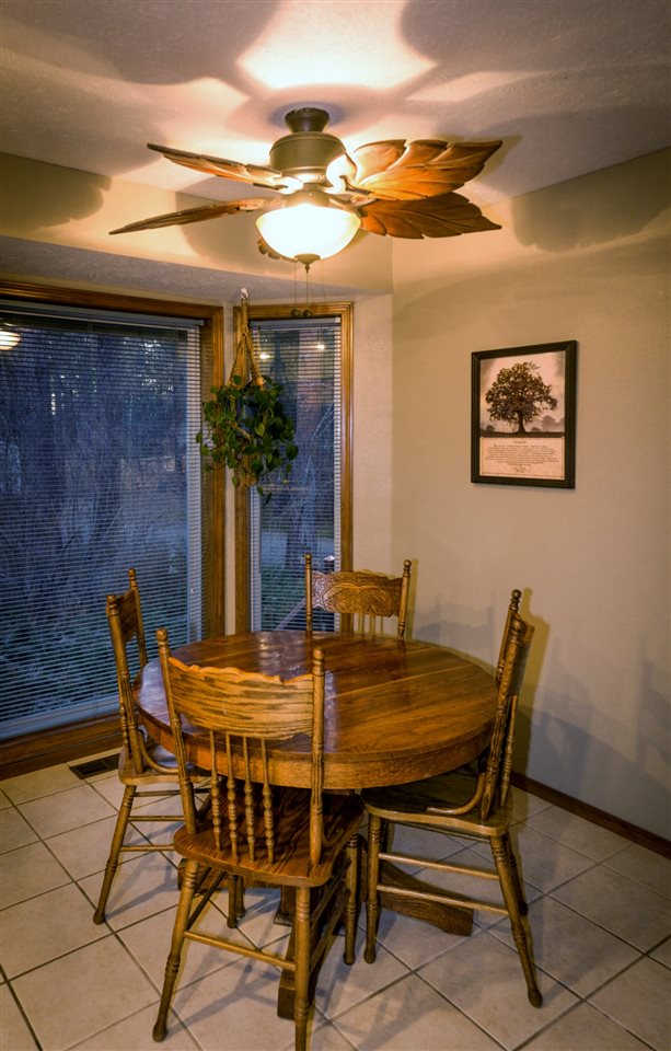 2306 East Winger Road Spokane, WA 99208 - Photo 5 of 18
