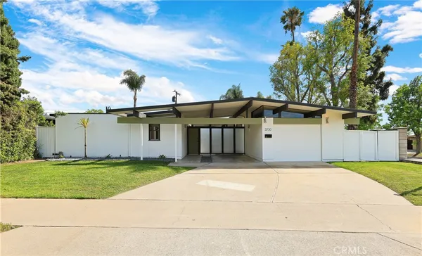 $1,949,900 | 3730 East Casselle Avenue, Orange, CA 92869