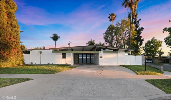 $1,949,900 | 3730 East Casselle Avenue, Orange, CA 92869
