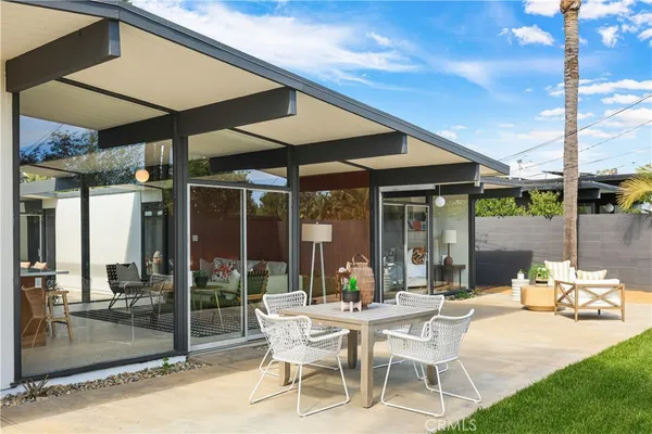 $1,949,900 | 3730 East Casselle Avenue, Orange, CA 92869