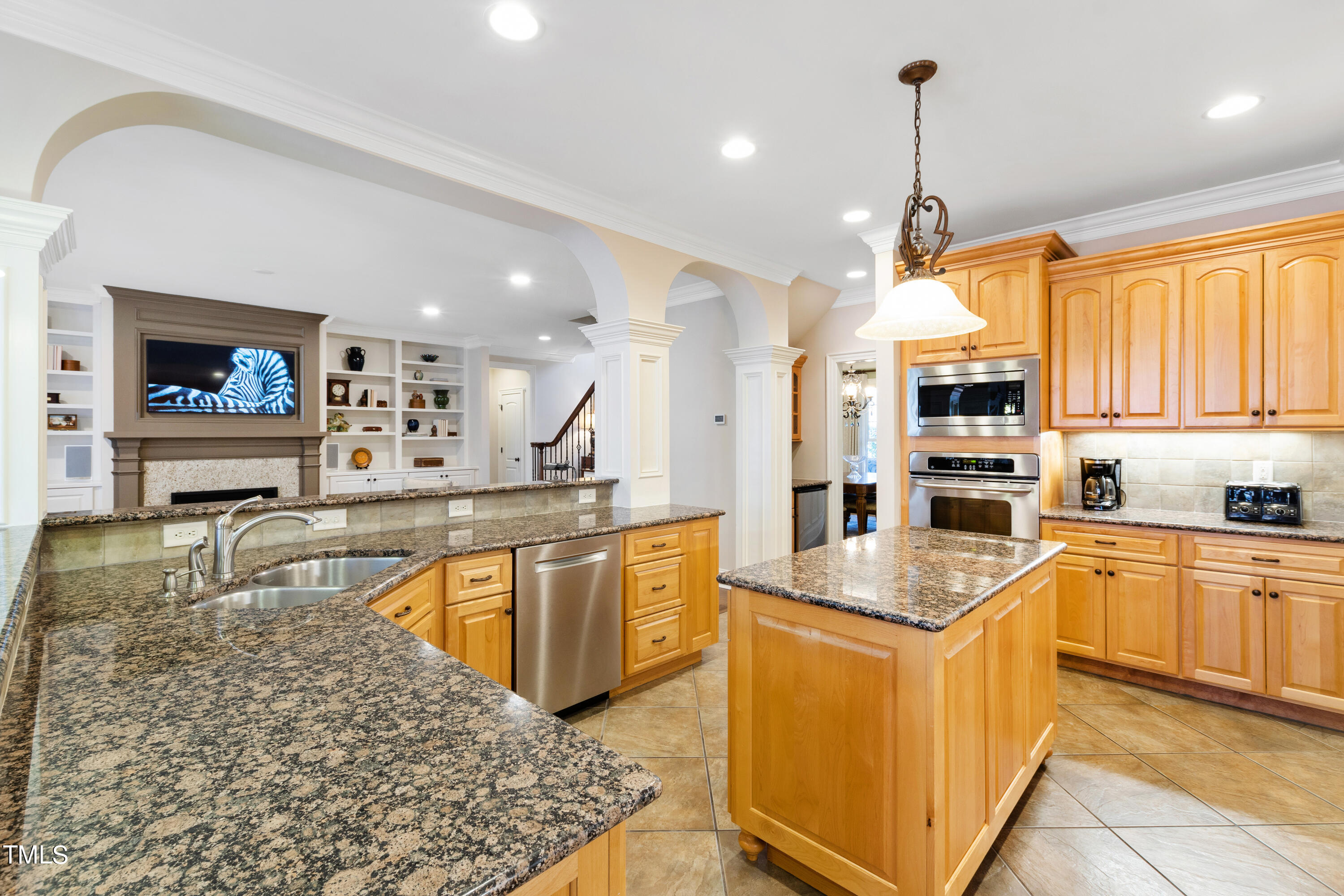 1012 Quiet Ridge Circle Raleigh, NC 27614 - Photo 15 of 62 Kitchen 7