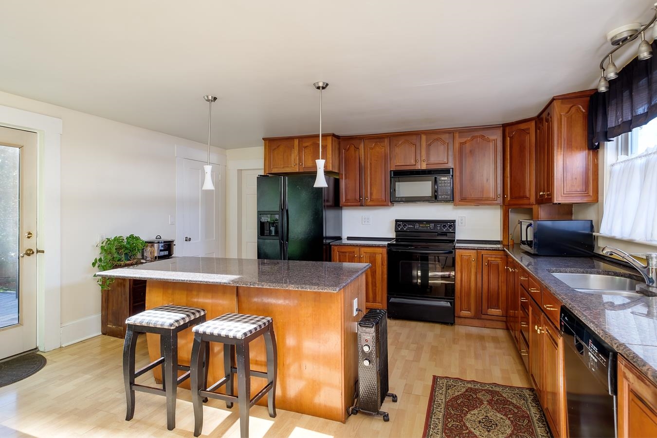 1 Sherman Street Rochester, NH 03839 - Photo 1 of 35