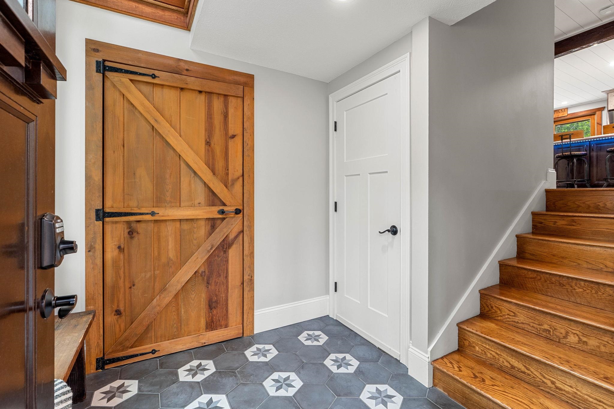 32 Morrison Road Windham, NH 03087 - Photo 5 of 56