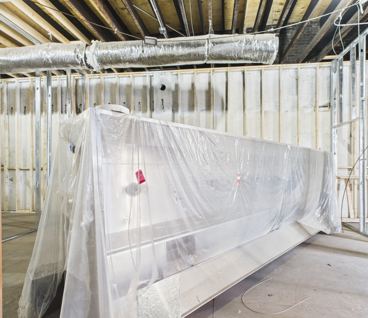600-606 South Pulaski Road Chicago, IL 60624 - Photo 4 of 18 a bathroom with a bathtub and shower