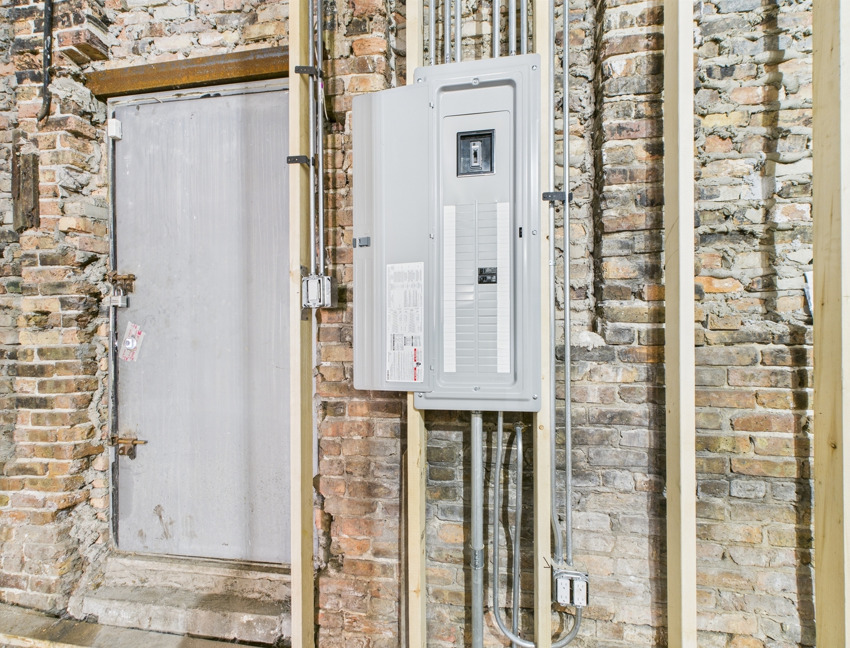 600-606 South Pulaski Road Chicago, IL 60624 - Photo 9 of 18 walk in front of a building