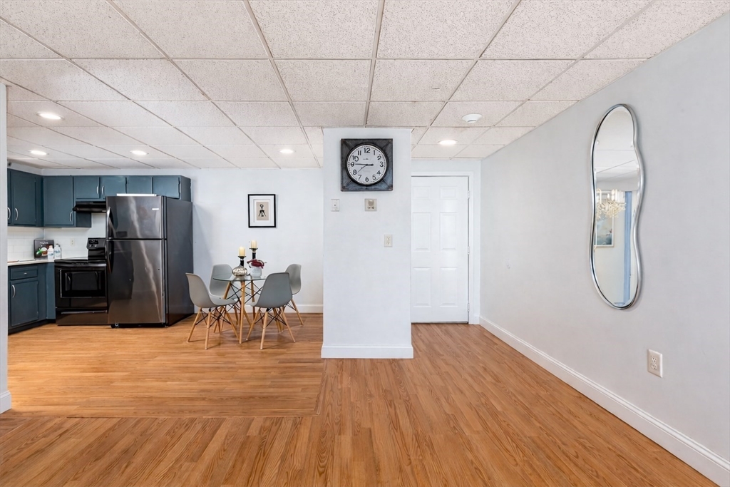 111 Foster Street, Unit 416 Peabody, MA 01960 - Photo 4 of 17