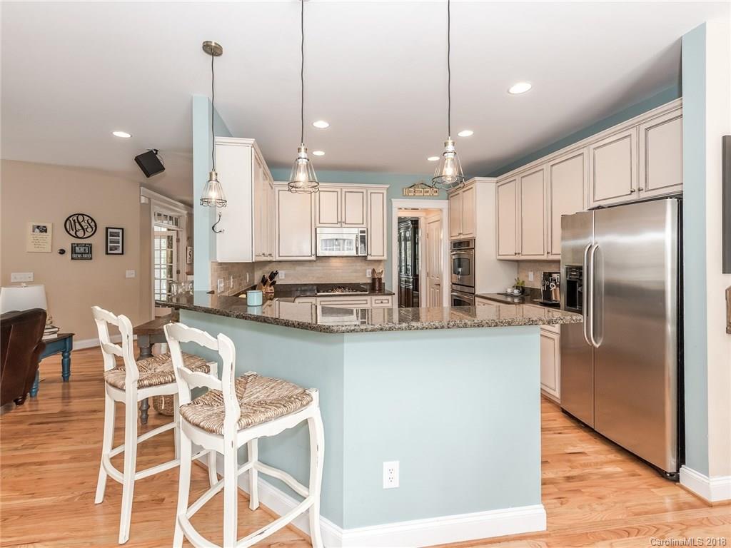 4085 Birkshire Heights Fort Mill, SC 29708 - Photo 12 of 36 Gallery Image 12