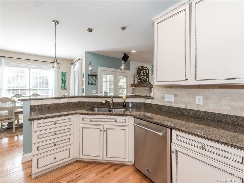 4085 Birkshire Heights Fort Mill, SC 29708 - Photo 14 of 36 Gallery Image 14