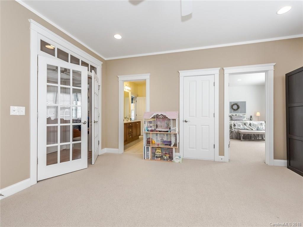 4085 Birkshire Heights Fort Mill, SC 29708 - Photo 25 of 36 Gallery Image 25