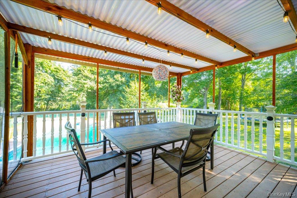 9 Van Vlack Road Hopewell Junction, NY 12533 - Photo 10 of 37