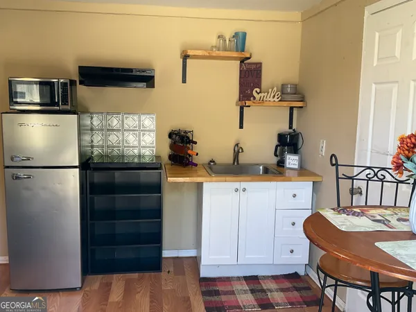 $900 | 6052 Pine Street, Austell, GA 30106