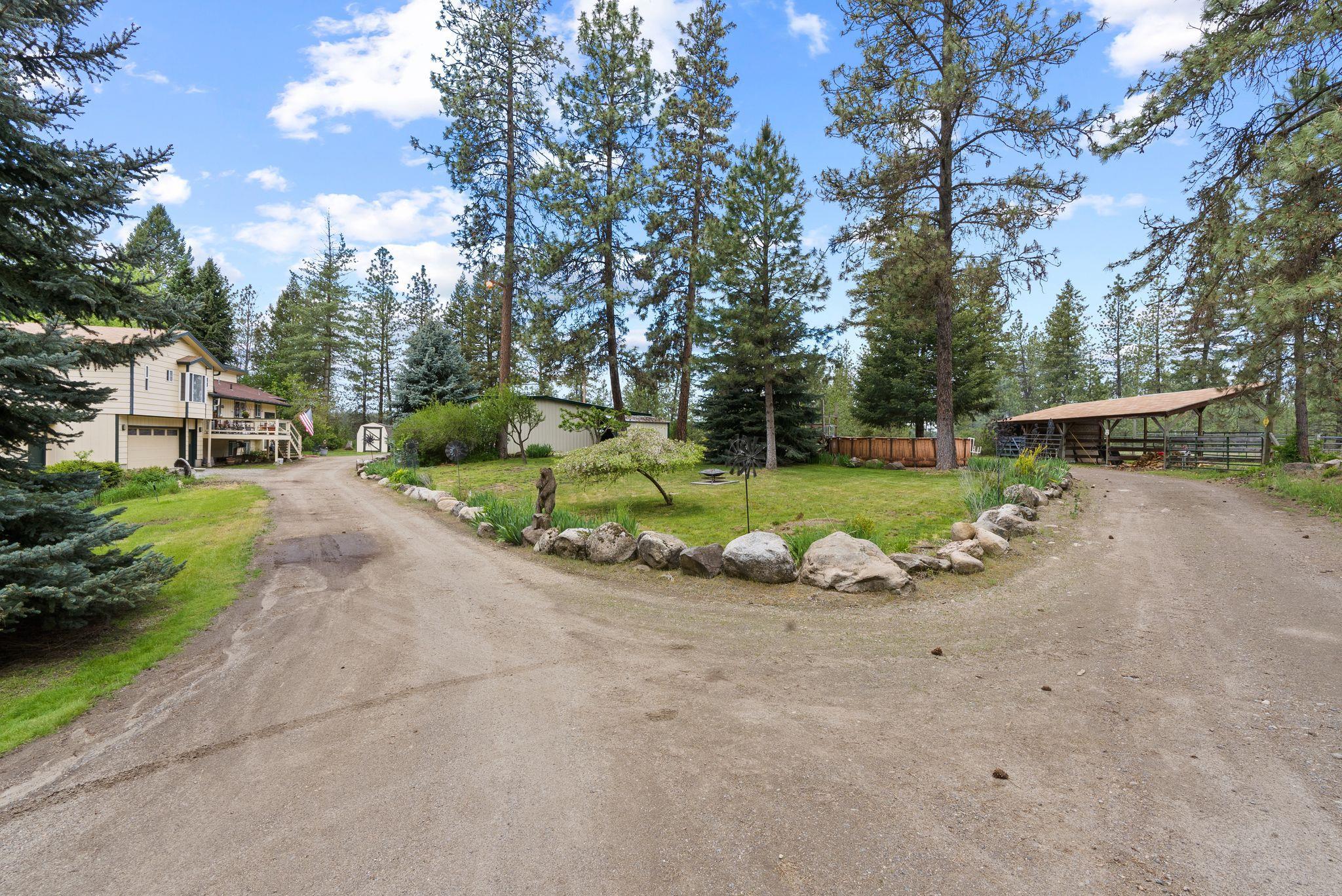 28003 North Hardesty Road Chattaroy, WA 99003 - Photo 35 of 44