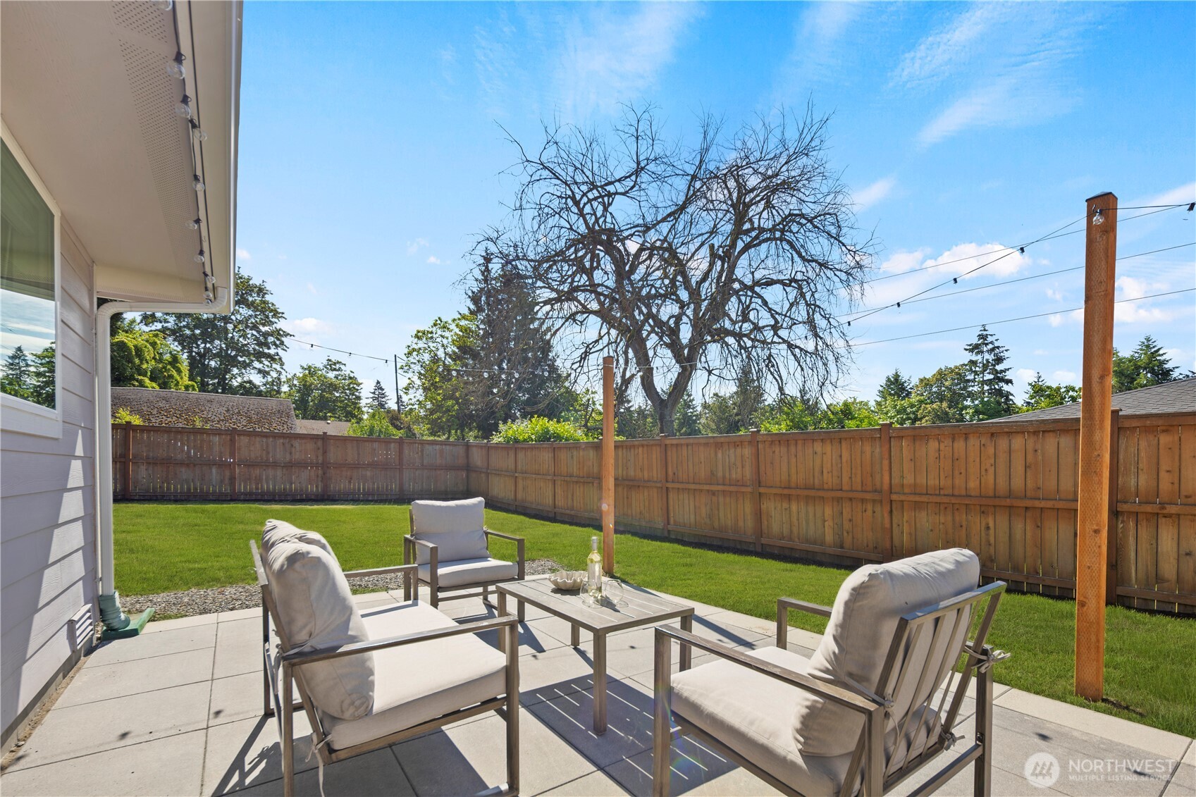 2147 Northeast 12th Street Renton, WA 98056 - Photo 23 of 30