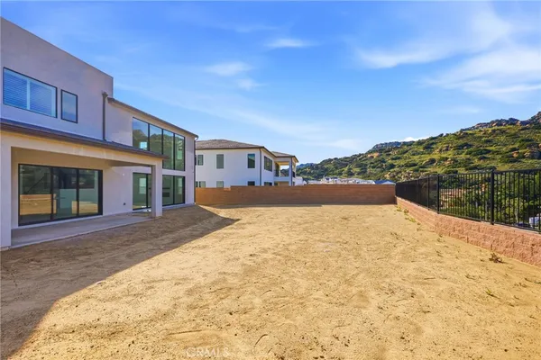$3,200,000 | 22801 Seaqua Circle, Chatsworth, CA 91311