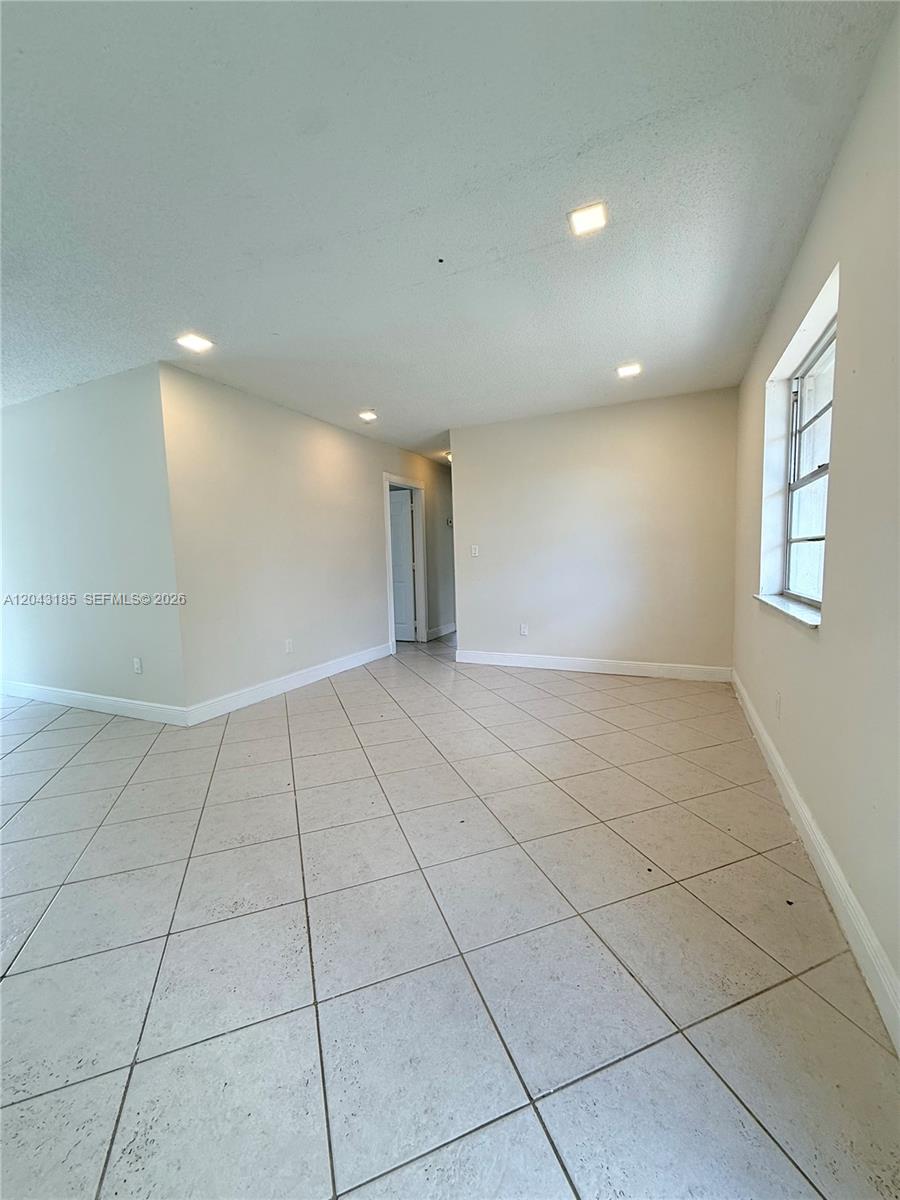 14330 Southwest 289th Street Homestead, FL 33033 - Photo 6 of 16