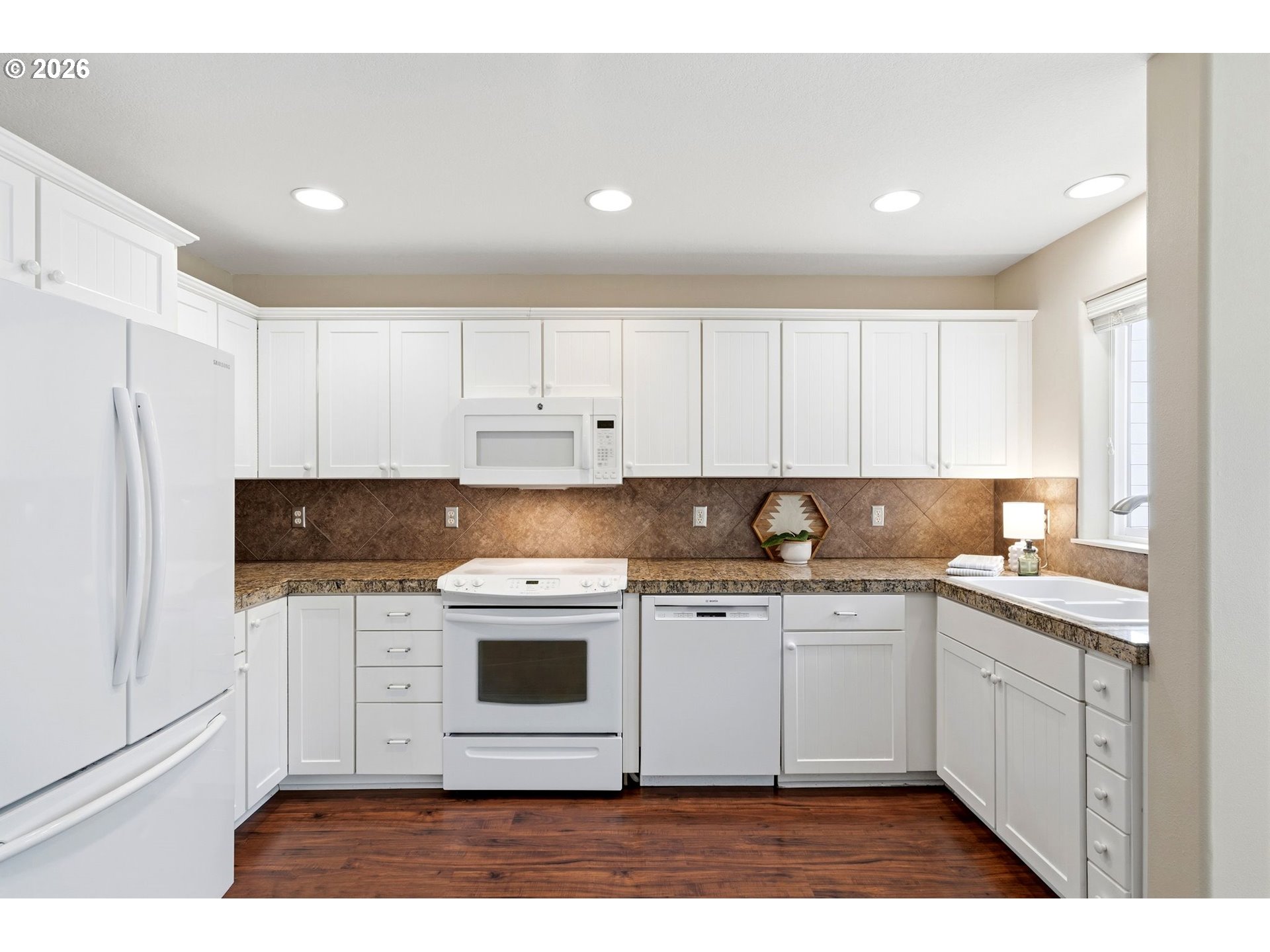 103 Rainbow Way, Unit 2 Kelso, WA 98626 - Photo 15 of 48