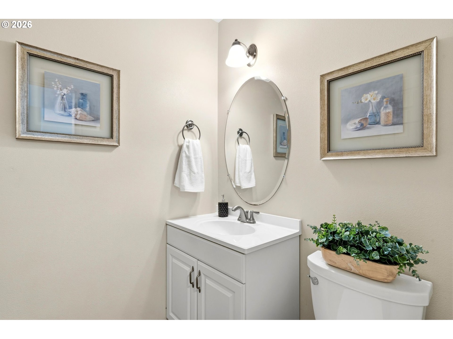 103 Rainbow Way, Unit 2 Kelso, WA 98626 - Photo 20 of 48 Bathroom