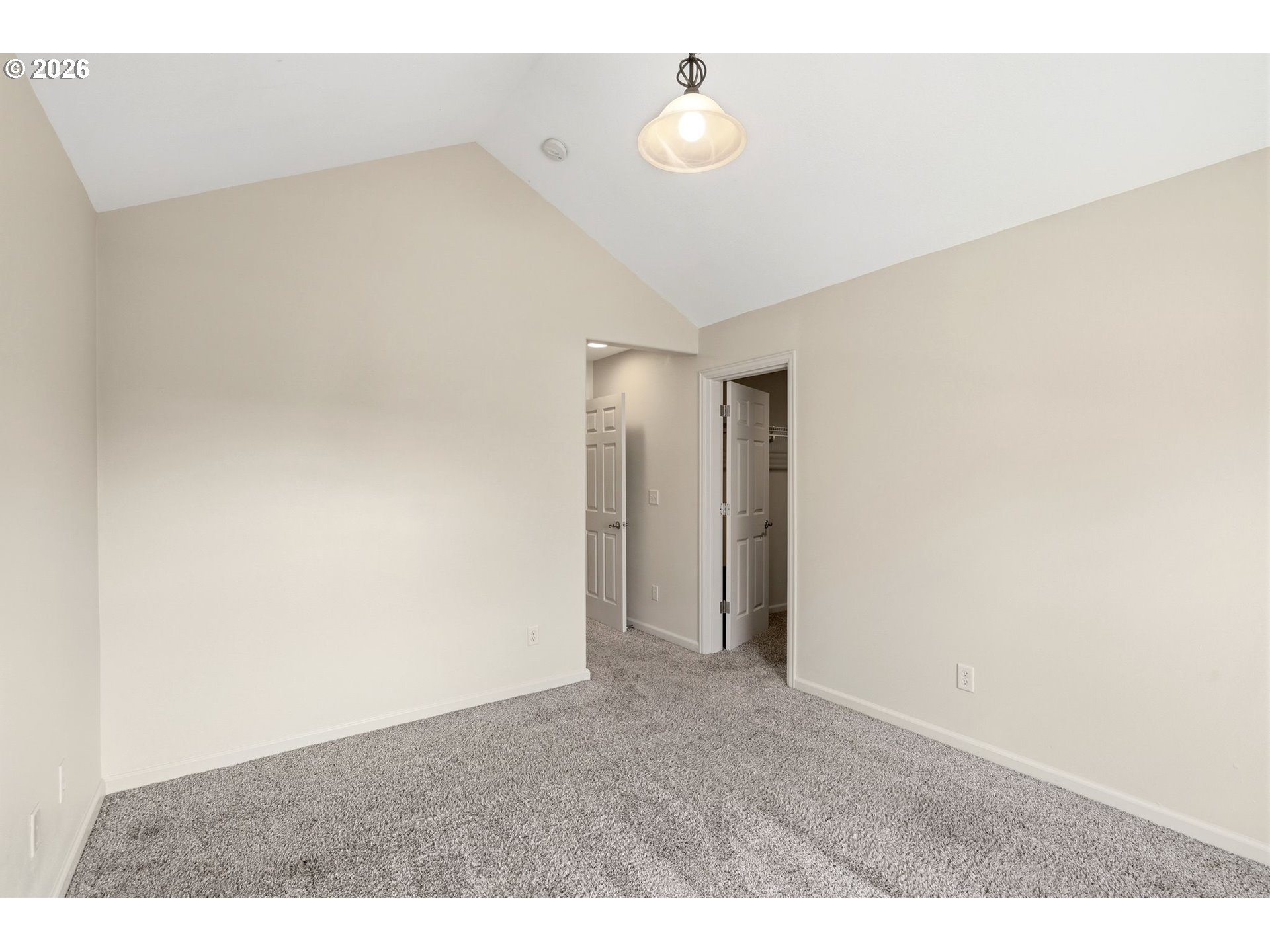 103 Rainbow Way, Unit 2 Kelso, WA 98626 - Photo 31 of 48 Primary Bedroom