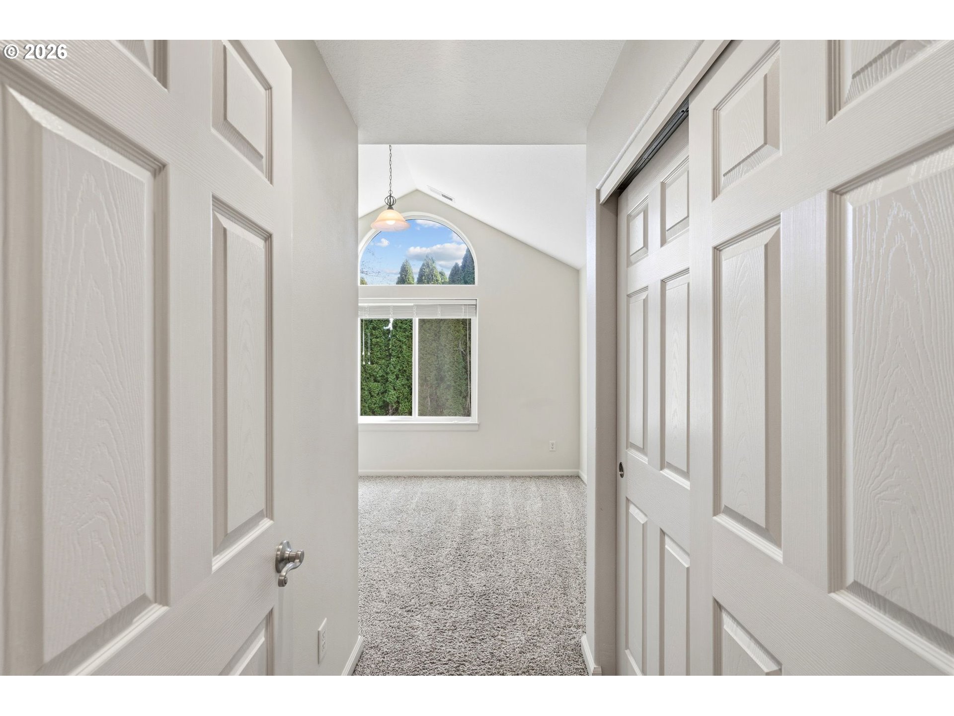 103 Rainbow Way, Unit 2 Kelso, WA 98626 - Photo 37 of 48 Bedroom