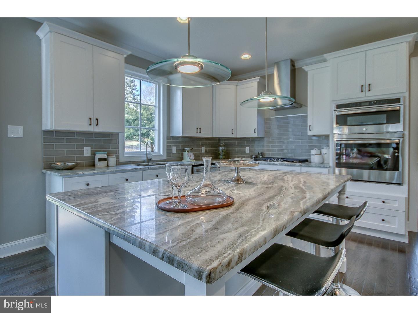 949 Molly Court, Unit 8 Rydal, PA 19046 - Photo 13 of 24