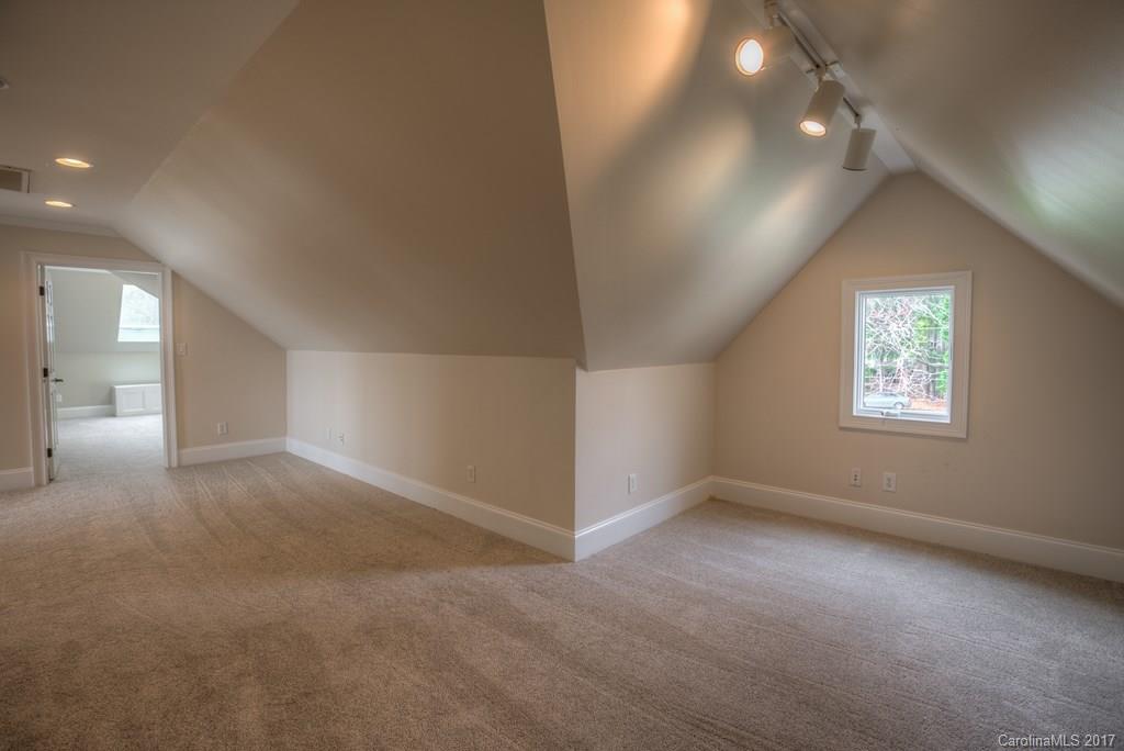 16607 Jetton Road Cornelius, NC 28031 - Photo 13 of 24 Gallery Image 13